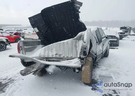 1997 Chevrolet K1500 Fleetside из США, поврежденный, VIN 1GCEK19R6VE213939